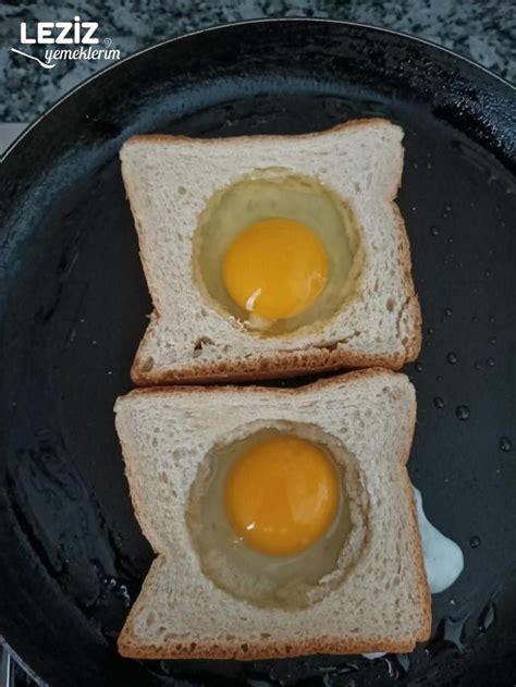 tost ekmeğine yumurta